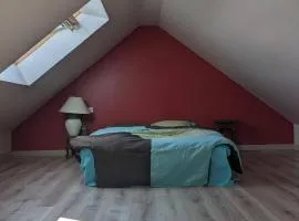 Grande chambre d'hôtes dans le pré