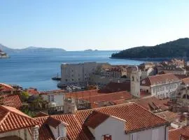 Location old town Lucic