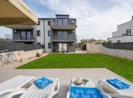 Apartment EM
