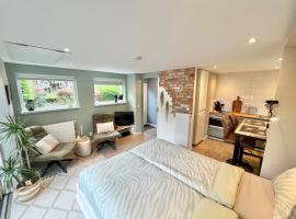 Bed and Breakfast Verlaat, pet-friendly hotel in Oude-Niedorp