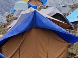 YATRA DHAM CAMP kedarnath, hotel v destinaci Kedārnāth