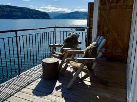 Stryn Fjord Cottage Faleide