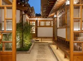 Full moon hanok - Premium stay , Open sale
