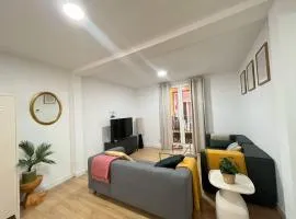 Casa Urriés histórico y parking