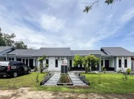 RedDoorz at Mbak Tinem Near Bandara Lubuk Linggau