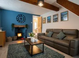 Cosy townhouse with log burner