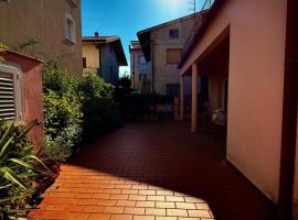 Villa AMare, hotel v destinaci Alba Adriatica