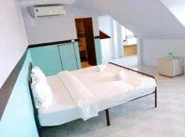 X Mitr INN Phuket Oldtown - มิตร ภูเก็ต