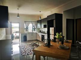 Moll & Kie Luxury Accommodation, ξενοδοχείο σε Burgersfort