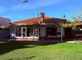 CASONA URQUIZA B&B - Guest House