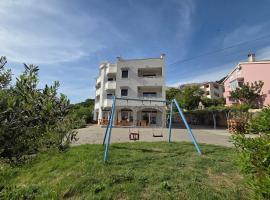 Apartments Leticia, hotel Baškában