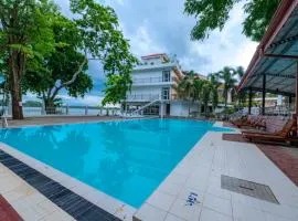 Centauria Lake Resort