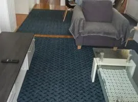 Entrance 2 Stay