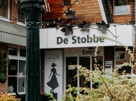 De Stobbe hotel & suites, hotel v destinaci Ruinen
