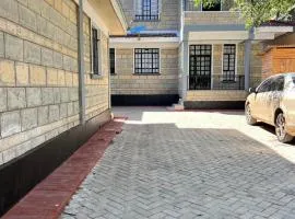 The comfortplace 3 bedrooms located in villa view estate near lake Naivasha resort