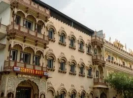 Hotel Ruby
