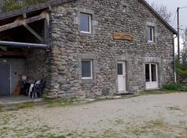 Maison de village gîte de "La Roche"