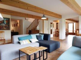 Gite rural de Bergnes à l'ombre des grands pins, hotel v destinaci Campagne-sur-Aude