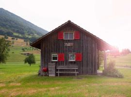 Unique Tiny house between Mnt Rigi and Lake Lucerne, Hotel in Weggis
