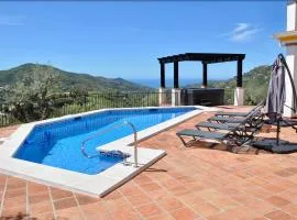 Villa El Dorado B&B and Wellness