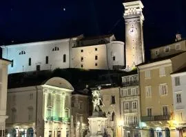 Cozy Old Town Studio Piran steps from the sea and Tartini Square