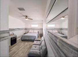 Cozy Guest House, holiday home in Seminole