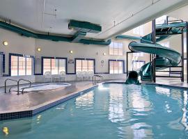 Canalta Cochrane, hotel con campo de golf en Cochrane