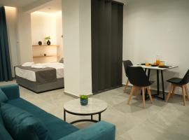 Zen City Suites, hotel con estacionamiento en L&aacute;rnaca