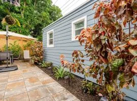 Stylish Cottage Retreat, Hot Tub, Bikes, Beach