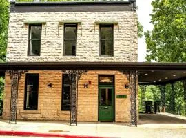 Entire Building at 151 Spring