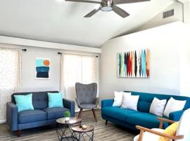 F-65 Adventure House, Hotel in Anaheim
