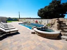 F-31 Mickeys Beach House