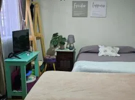 Habitacion Familiar Central independiente