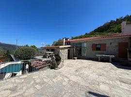 Casa da Lage - Lareira - Vistas rio - Gerês