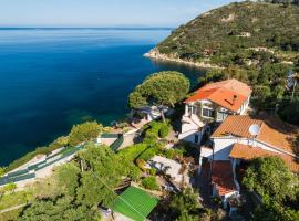 Casa Sabrina, hotel dicht bij: Luchthaven Marina di Campo - EBA, 