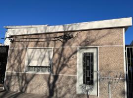 Casa en Florida Luna de Oro, acomoda&ccedil;&atilde;o em Florida