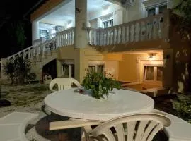 Plaza Apartments