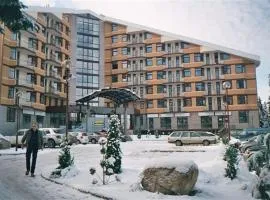 Flora Apartment 619