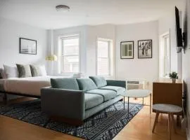 Chic Studio Ideal for Nurses