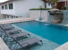 Casa de Temporada Luxo - Piscina, Área Gourmet e Vista Espetacular!