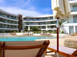 ONE Mambo Number 12 Beach Apartment