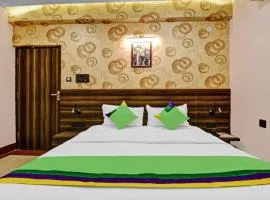 Hotel Zeal Home Stay - In house parking - 5g Wifi- Near Taj mahal