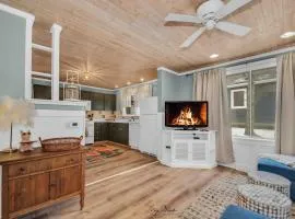 Beachglass Cottage - Family Friendly Kids and Pets