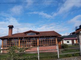 Hostal Casa Cotopaxi, hotel v destinaci Latacunga