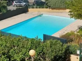 Appartement T3 climatisé avec piscine et plages à pied