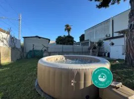 JACUZZl 13 posti letto Wifi AC Parking Beach