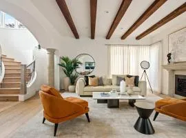 3BR La Jolla Village Walk to Beach