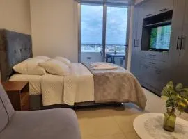 Dpto con Balcon & Vista - Piscina - Gym en Equipe