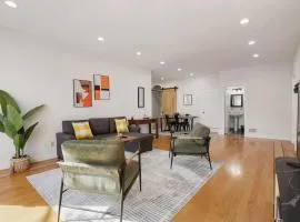 Spacious 3BR, One and a half Bath 2nd Floor in San Francisco