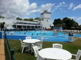 5 stars hotel in Poole